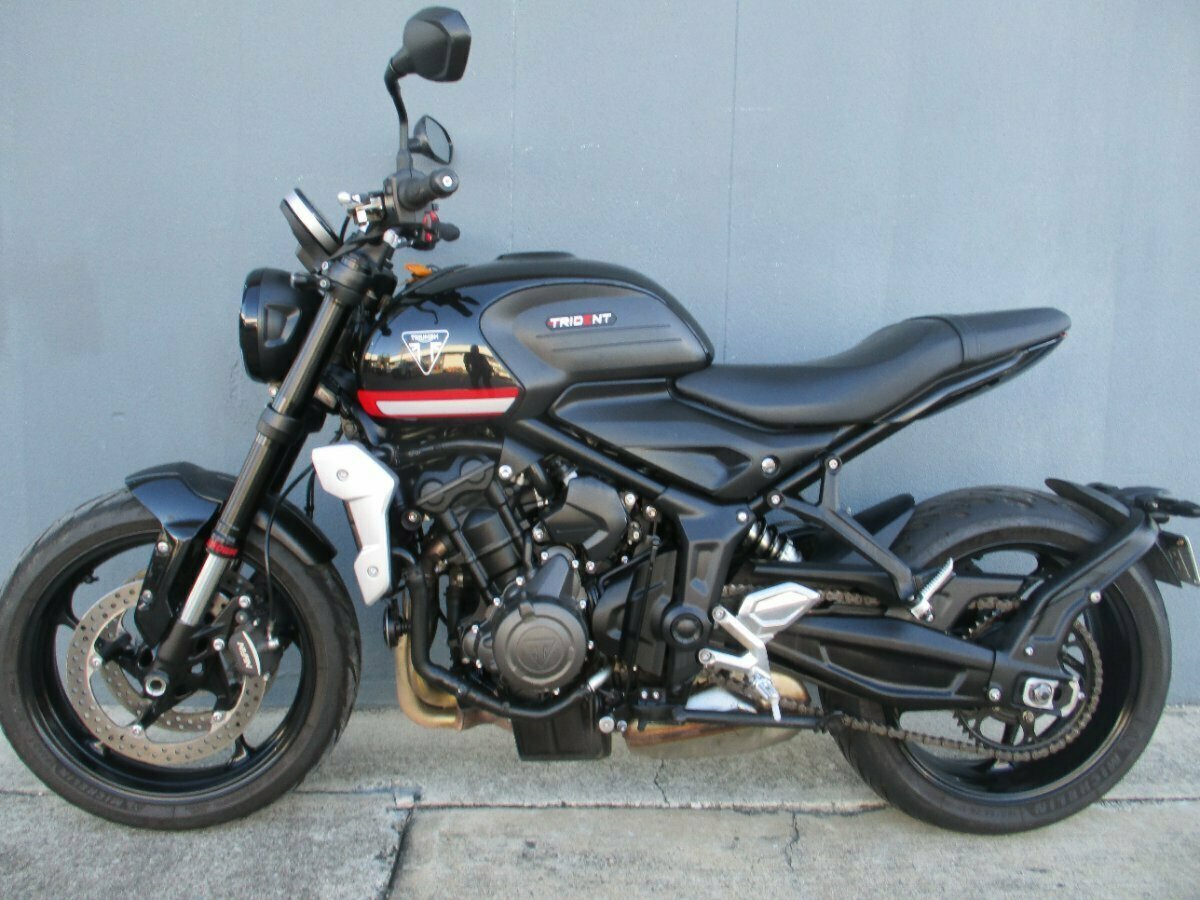 2022 TRIUMPH TRIDENT 660 ROAD