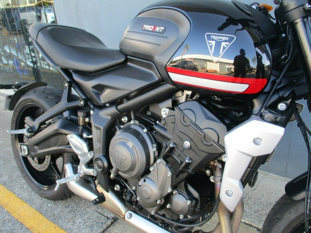 2022 TRIUMPH TRIDENT 660 ROAD