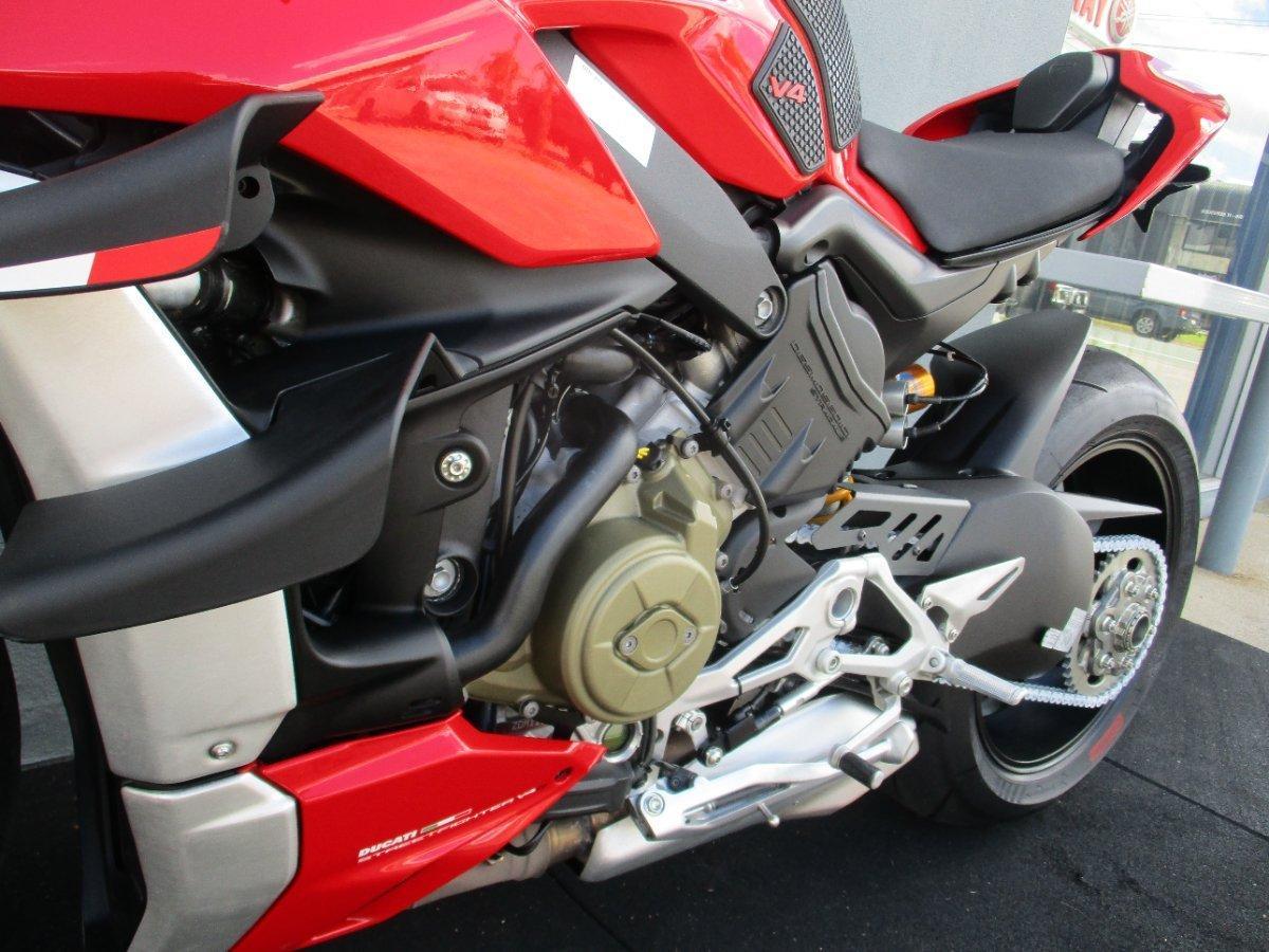 2021 DUCATI STREETFIGHTER V4 S SPORTS