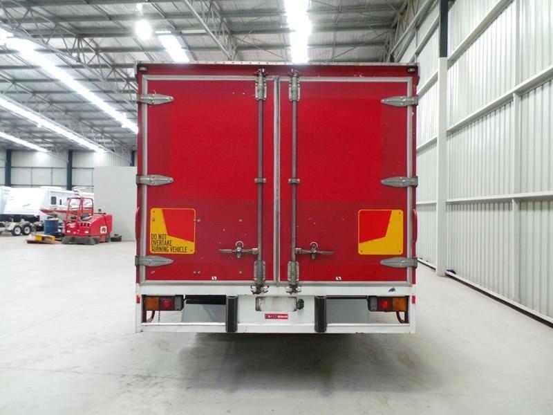 2004 FUSO FIGHTER FK617 TAUTLINER