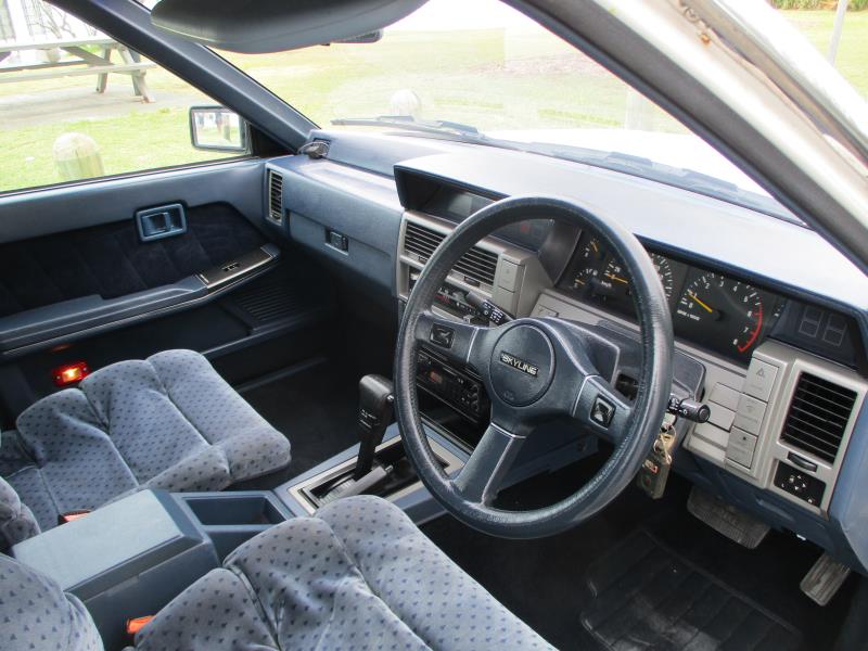 1988 NISSAN SKYLINE TI 4 SP AUTOMATIC 4D SEDAN