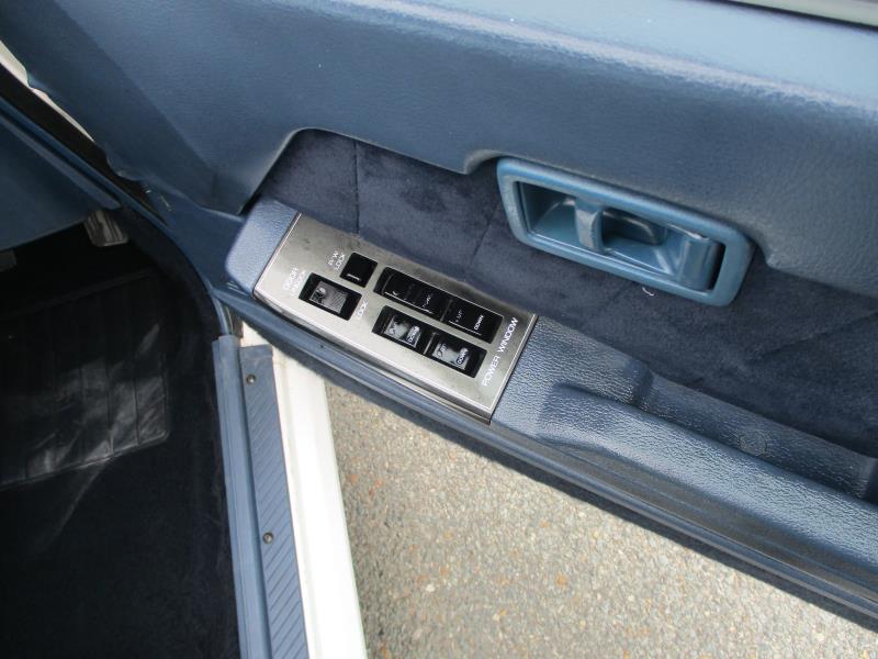 1988 NISSAN SKYLINE TI 4 SP AUTOMATIC 4D SEDAN