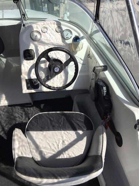Mustang 1750 Runabout