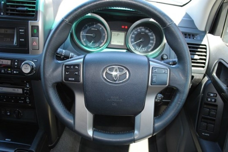 2011 TOYOTA LANDCRUISER PRADO GXL KDJ150R
