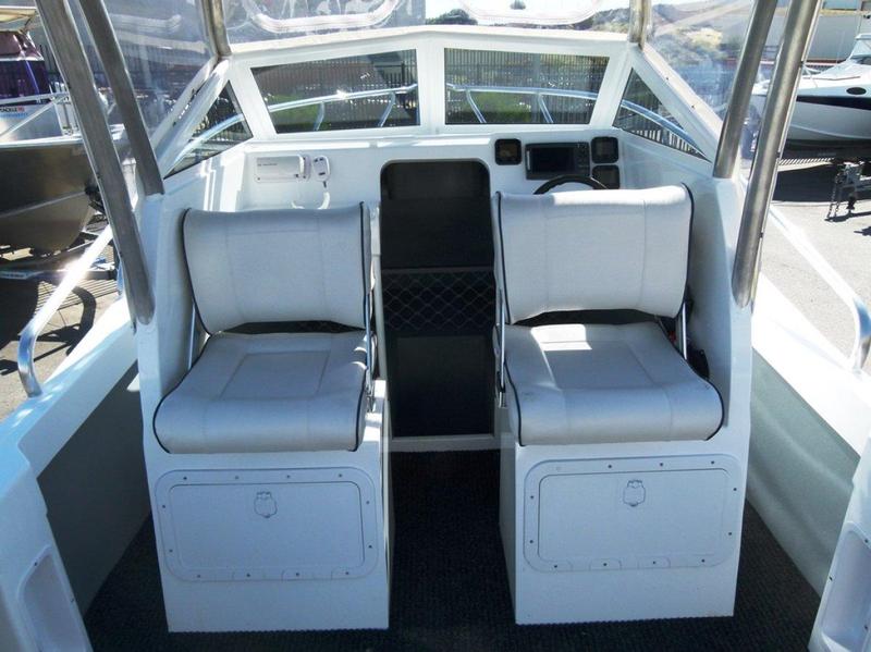 Southbound 650 FISHING DIVING OFFSHORE WALK AROUND " BRAND NEW " READY TO GO