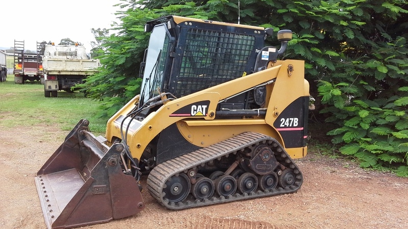 2006 CAT 247B SKID STEER 921 1022