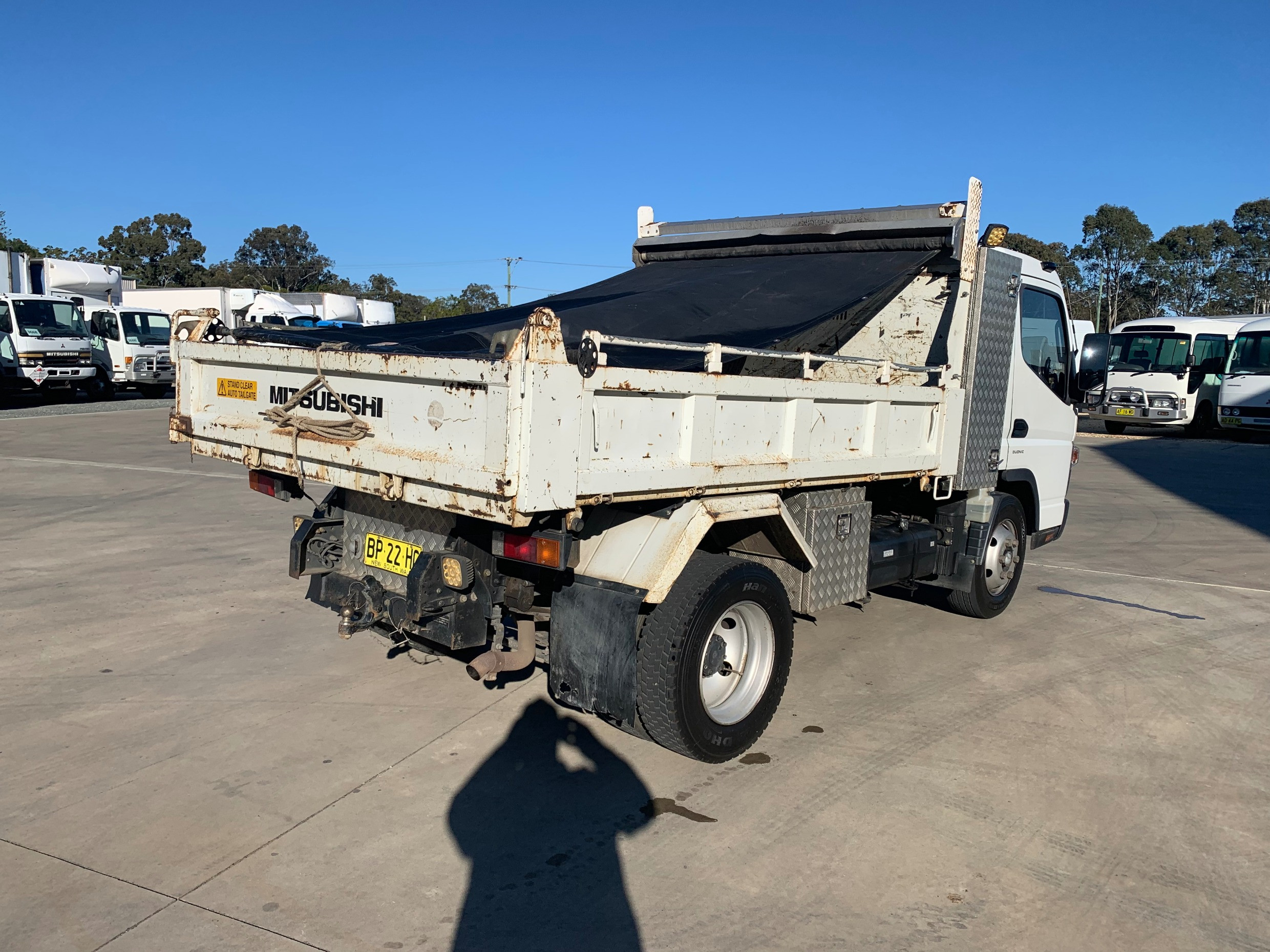 2012 FUSO CANTER 715 WIDE AUTOMATIC TIPPER