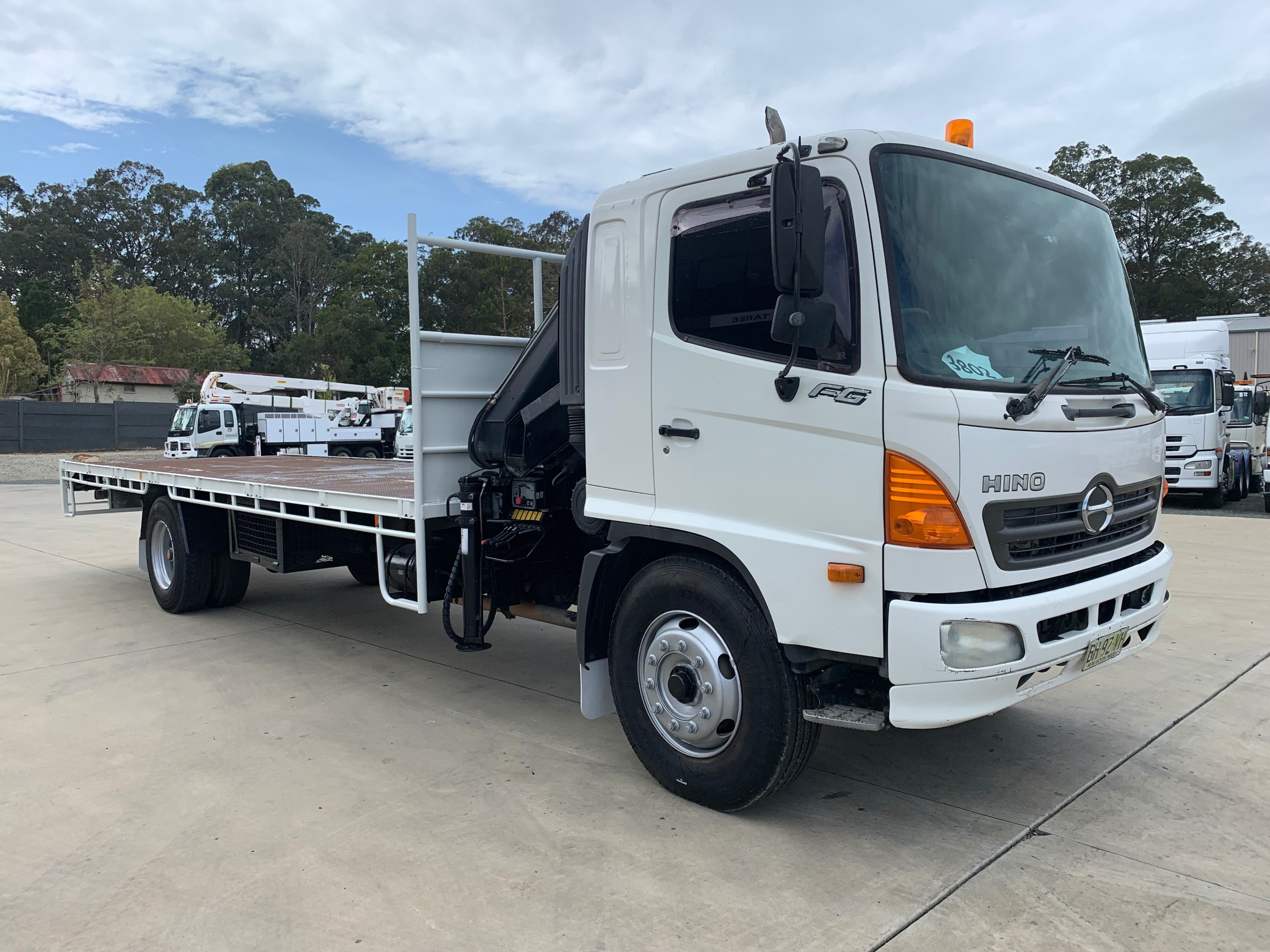 2004 HINO RANGER PRO 9 FG MANUAL CRANE TRUCK
