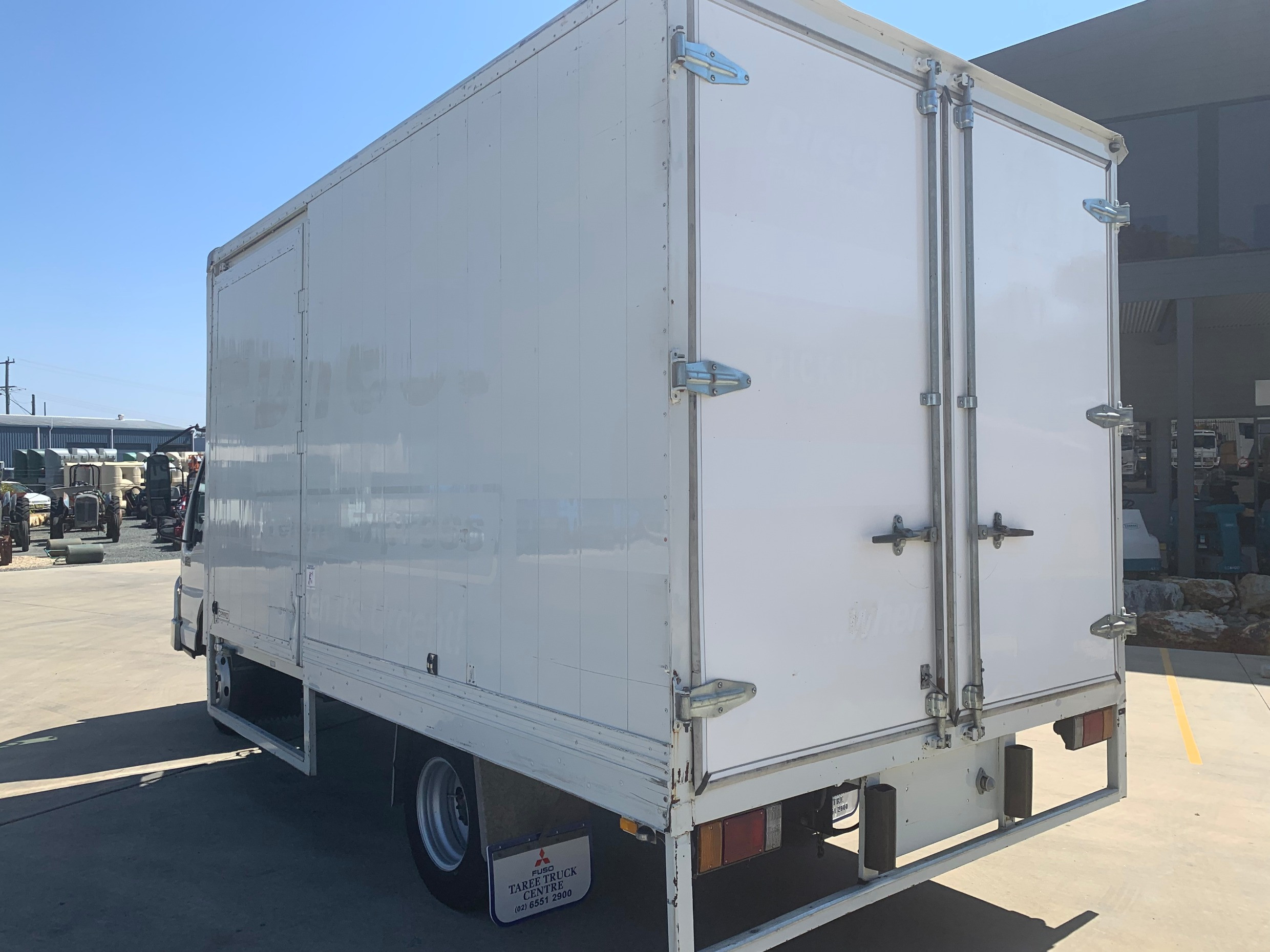 2007 ISUZU NPR 200 TRUCK MANUAL PANTECH