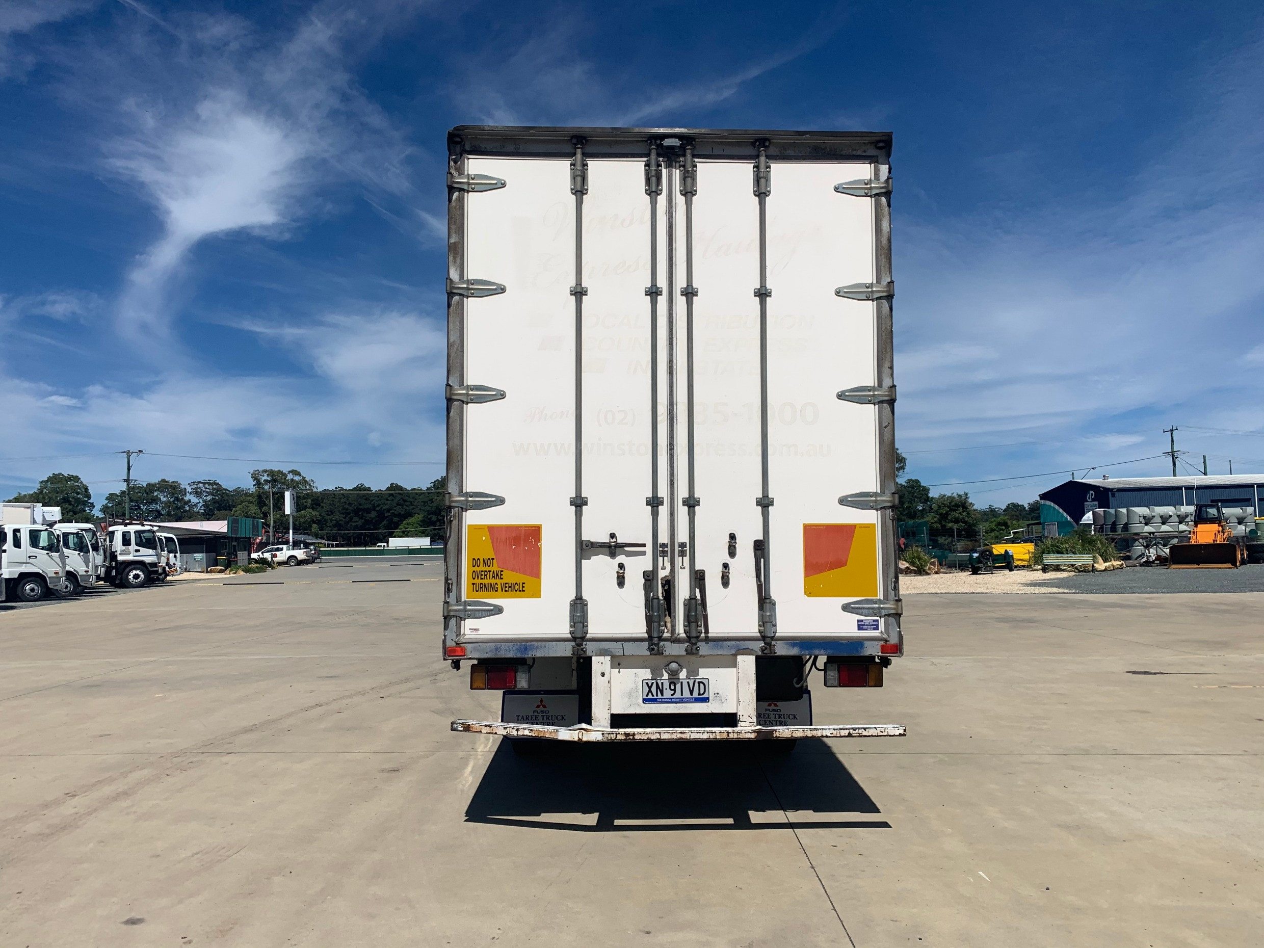 2006 ISUZU FRR525 MANUAL PANTECH TRUCK