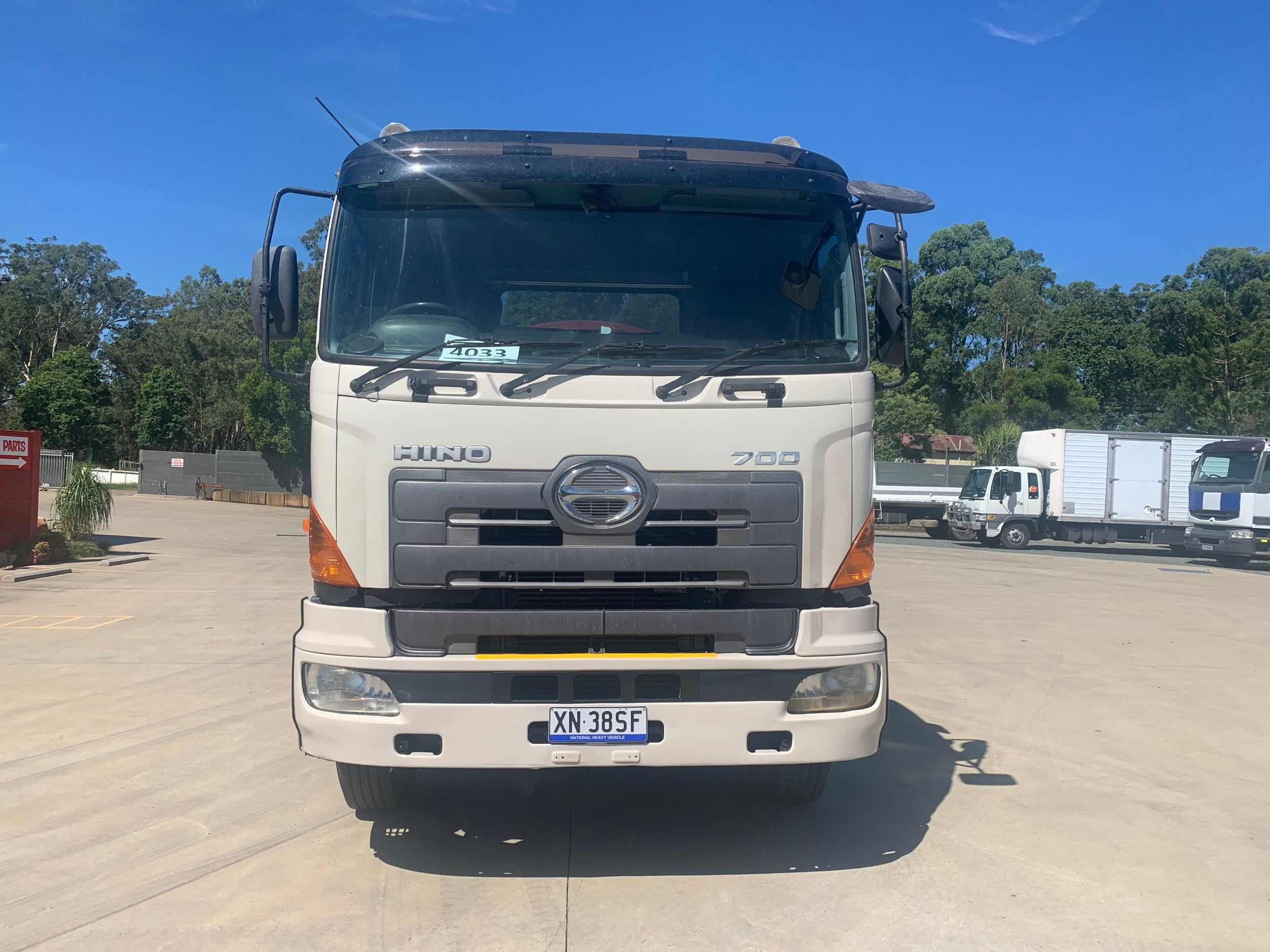 2006 HINO FY - 700 SERIES 8 WHEELER TIPPER