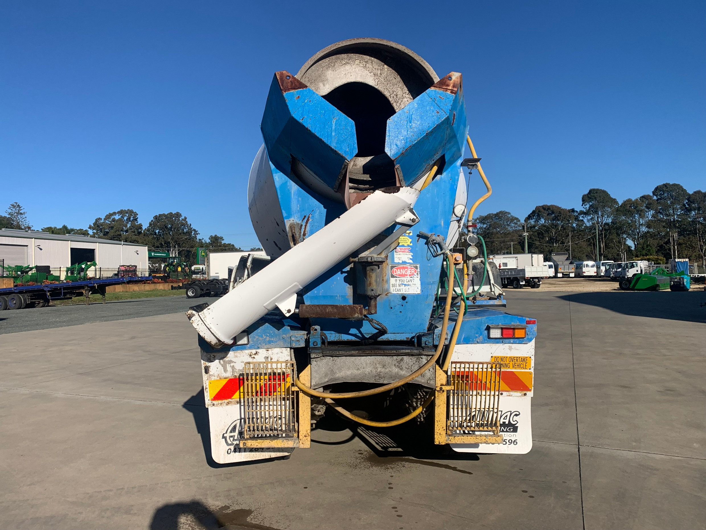 2007 ISUZU FVZ1400 AGITATOR TRUCK FVZ1400 MANUAL CONCRETE AGITATOR