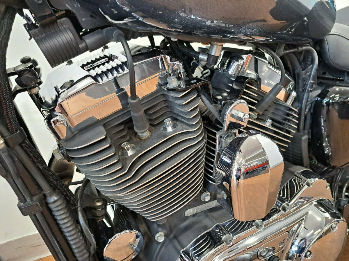 2015 HARLEY-DAVIDSON SPORTSTER SUPERLOW 1200T CRUISER