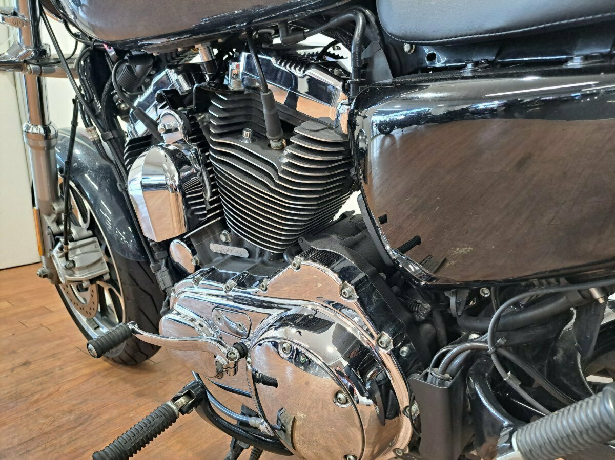 2015 HARLEY-DAVIDSON SPORTSTER SUPERLOW 1200T CRUISER