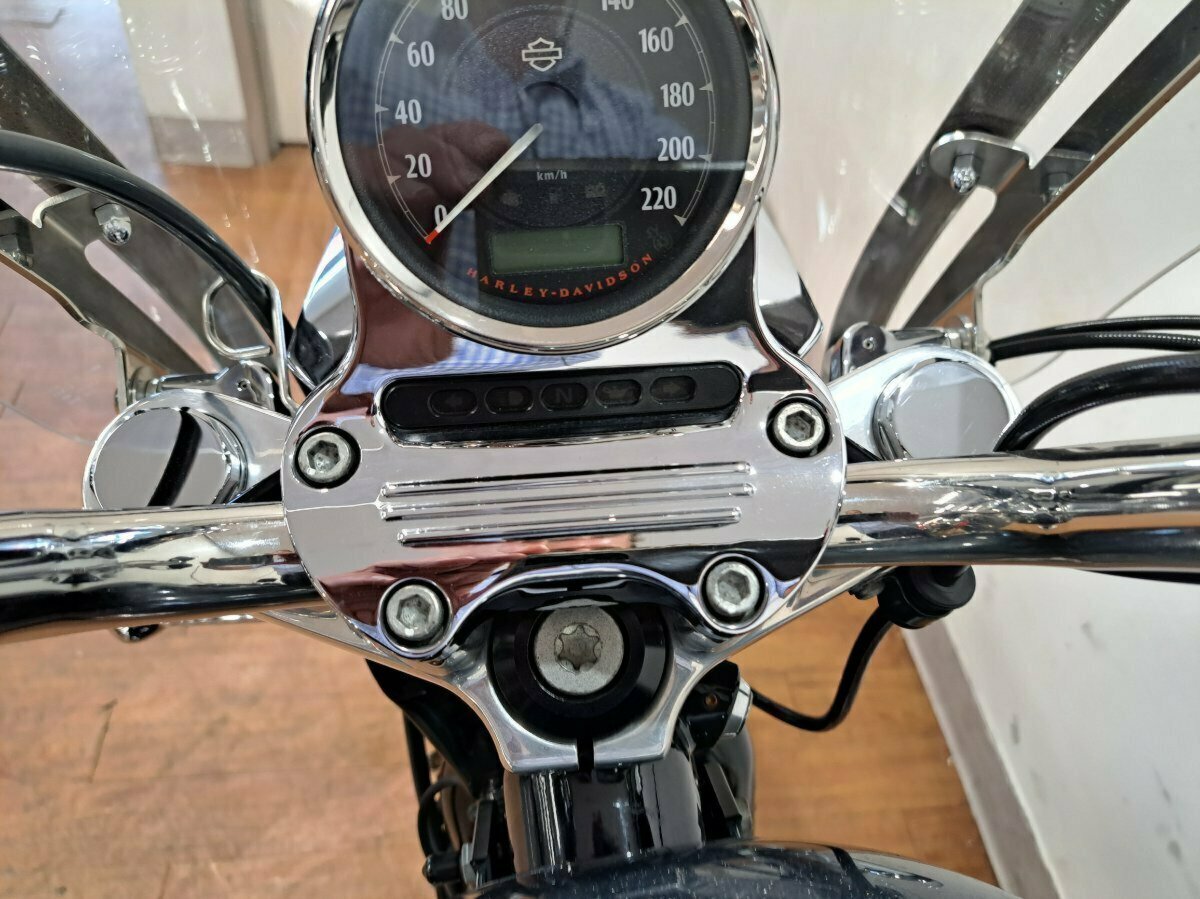 2015 HARLEY-DAVIDSON SPORTSTER SUPERLOW 1200T CRUISER