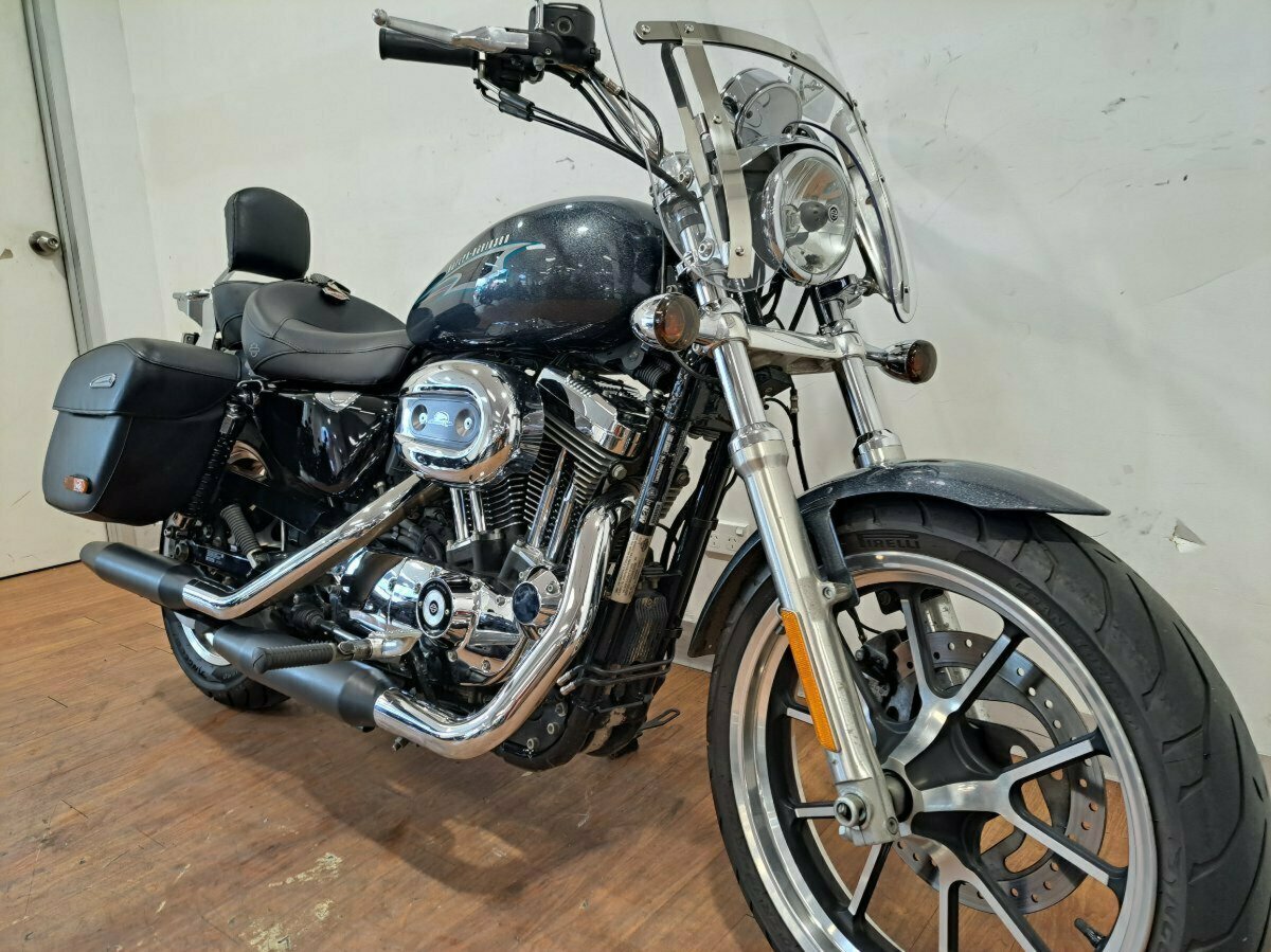 2015 HARLEY-DAVIDSON SPORTSTER SUPERLOW 1200T CRUISER