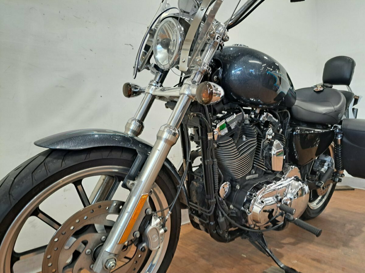 2015 HARLEY-DAVIDSON SPORTSTER SUPERLOW 1200T CRUISER