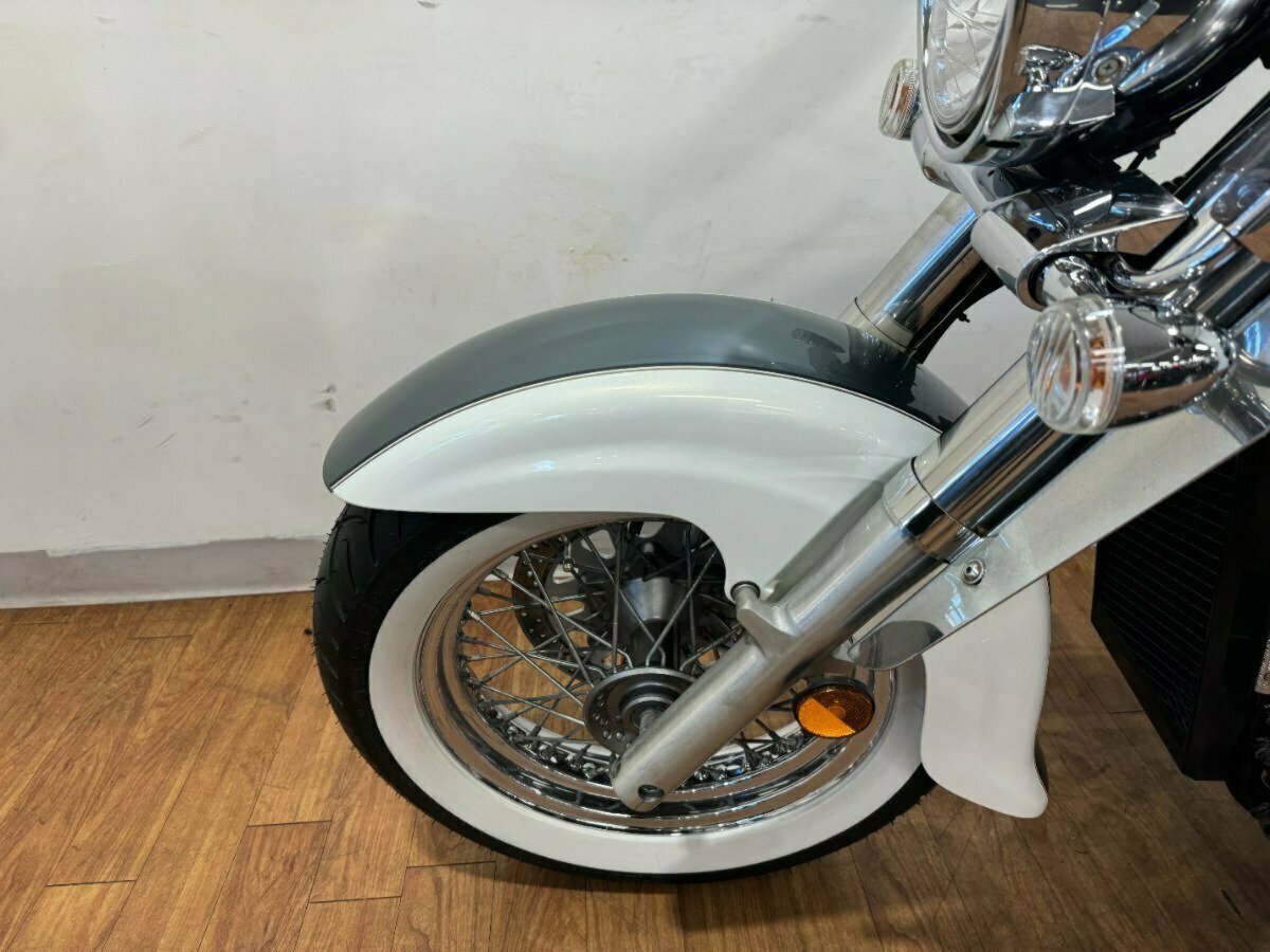 2010 SUZUKI VL800T (BOULEVARD C50T) CRUISER