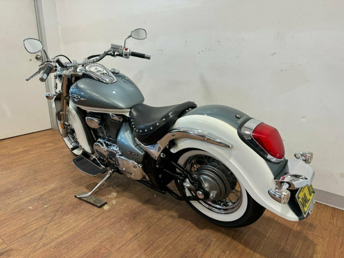 2010 SUZUKI VL800T (BOULEVARD C50T) CRUISER