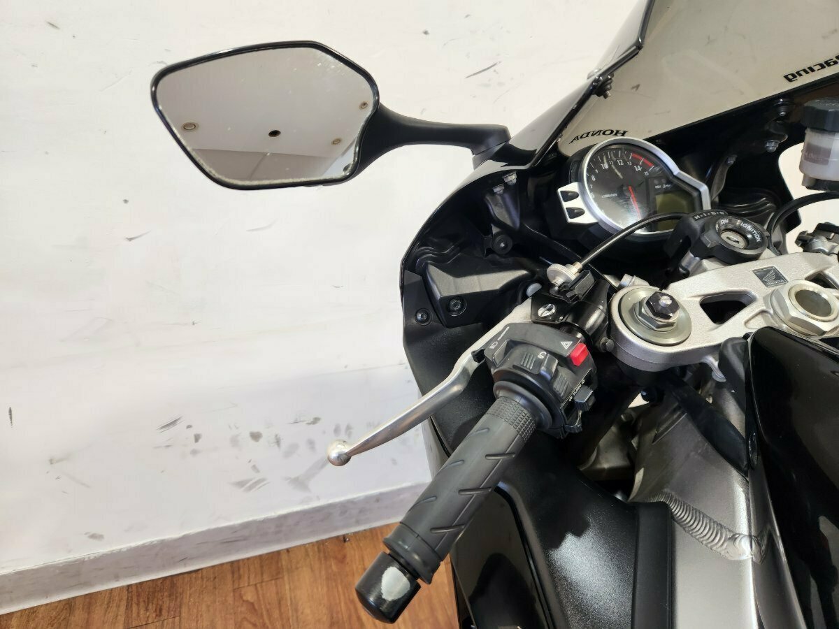 2011 HONDA CBR1000RR (FIREBLADE) SPORTS