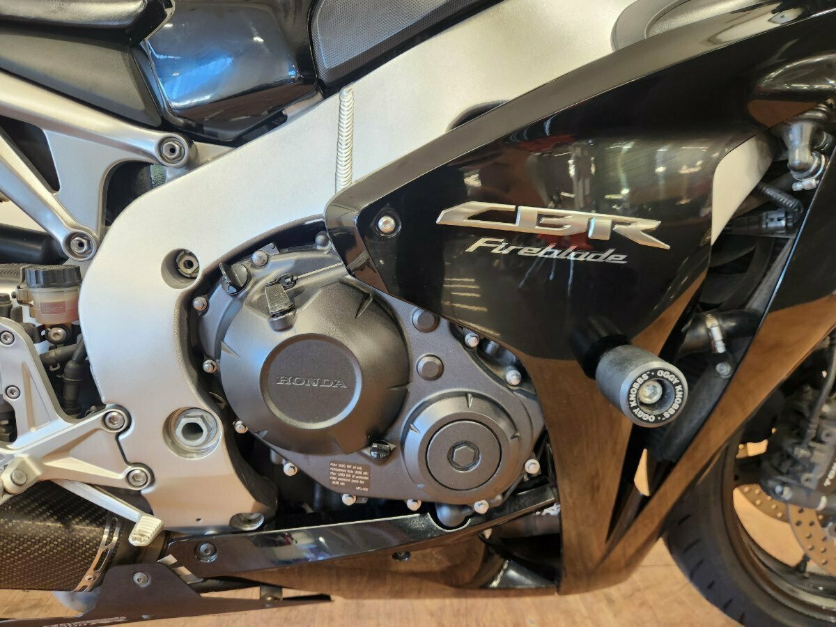 2011 HONDA CBR1000RR (FIREBLADE) SPORTS
