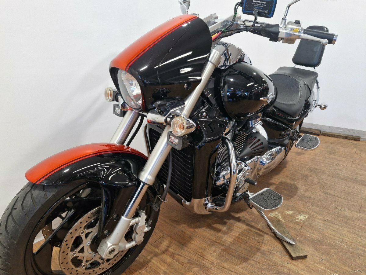 2010 SUZUKI VZR 1800 BOULEVARD (M109R) CRUISER