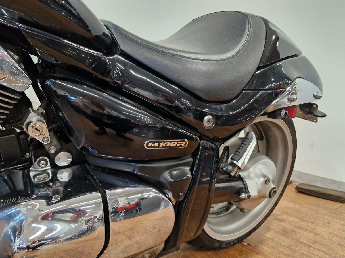 2010 SUZUKI VZR 1800 BOULEVARD (M109R) CRUISER