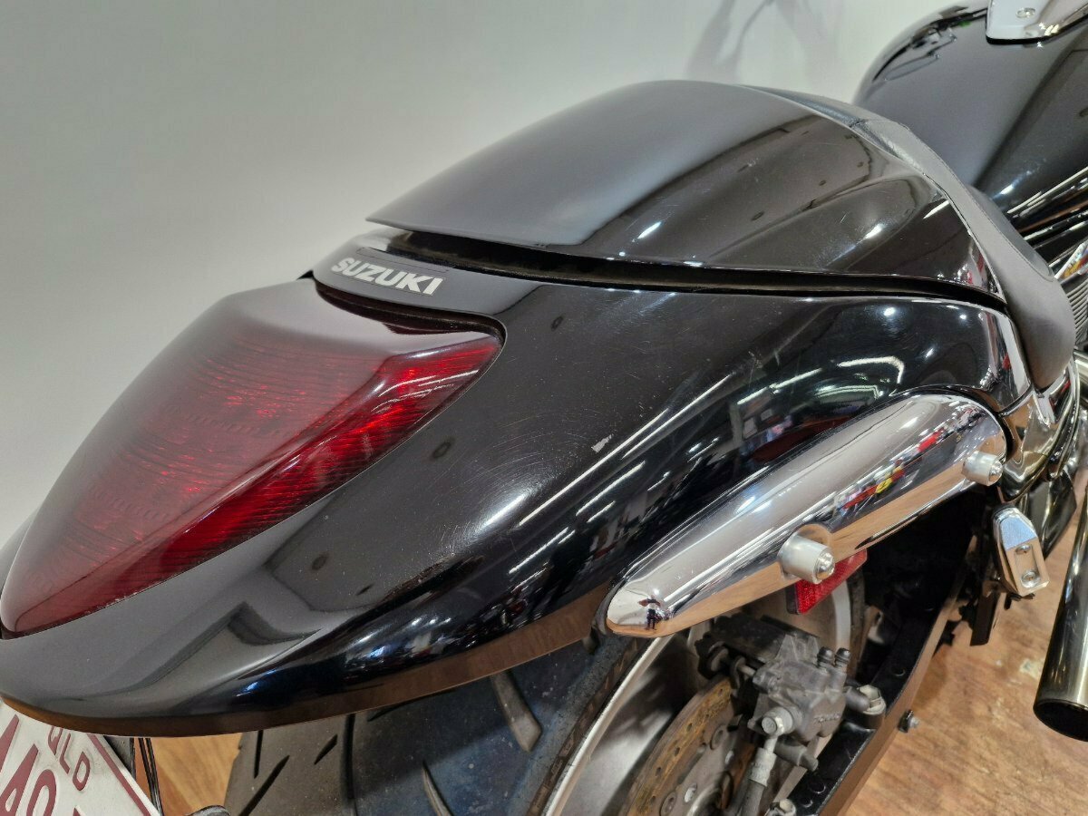 2010 SUZUKI VZR 1800 BOULEVARD (M109R) CRUISER