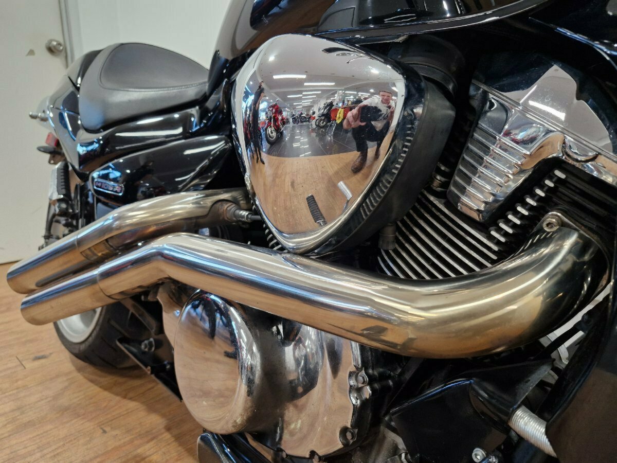 2010 SUZUKI VZR 1800 BOULEVARD (M109R) CRUISER