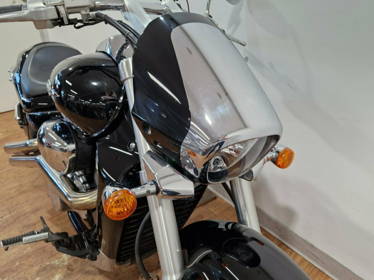 2010 SUZUKI VZR 1800 BOULEVARD (M109R) CRUISER