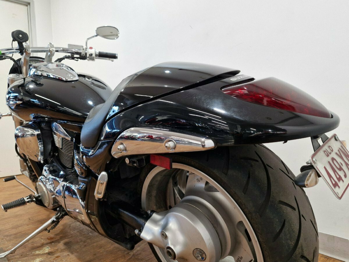2010 SUZUKI VZR 1800 BOULEVARD (M109R) CRUISER