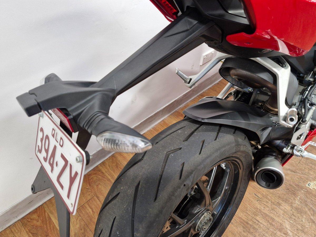 2023 DUCATI PANIGALE V2 SPORTS