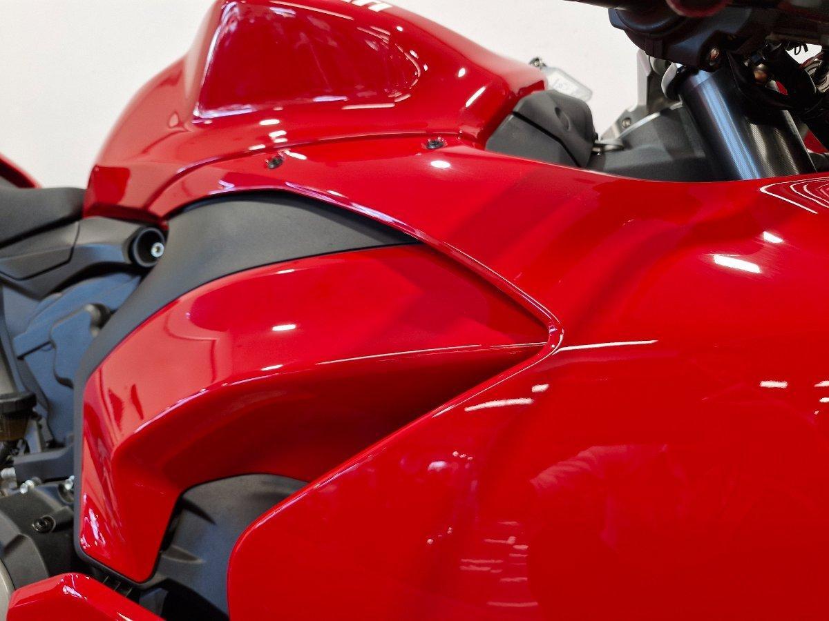 2023 DUCATI PANIGALE V2 SPORTS