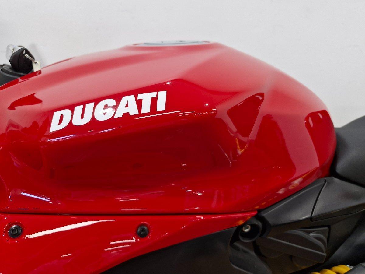 2023 DUCATI PANIGALE V2 SPORTS
