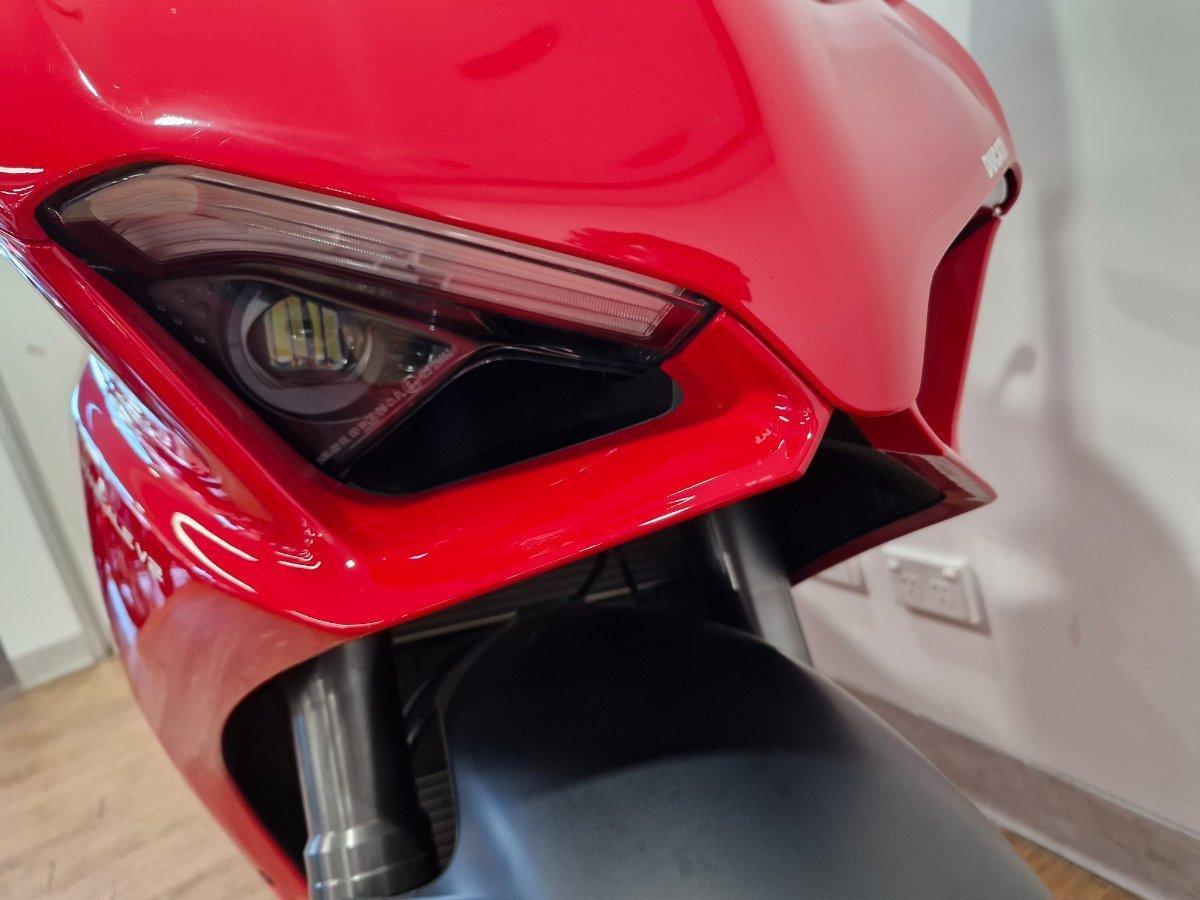 2023 DUCATI PANIGALE V2 SPORTS