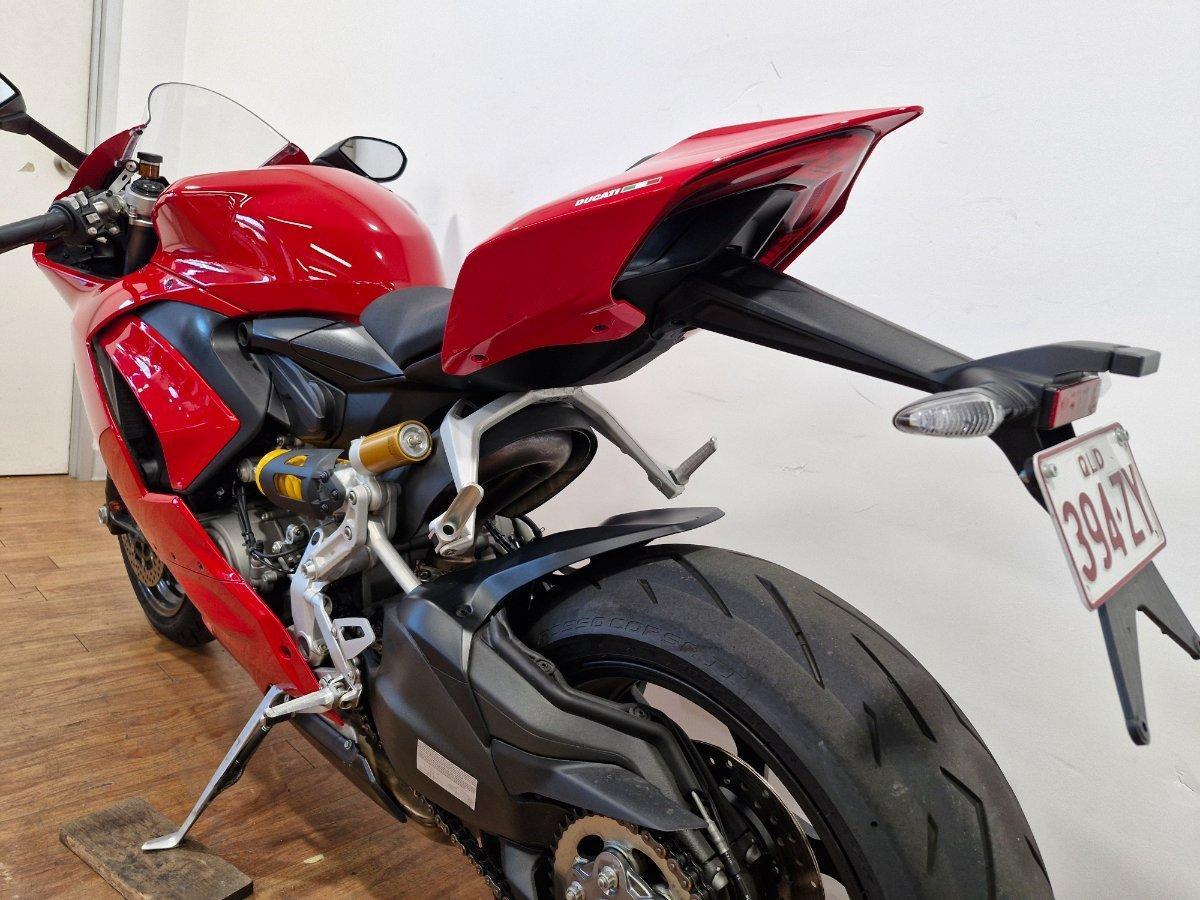2023 DUCATI PANIGALE V2 SPORTS