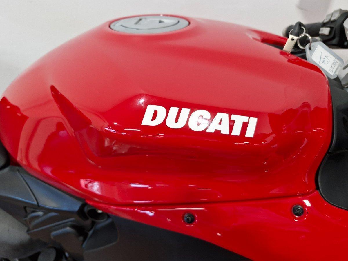 2023 DUCATI PANIGALE V2 SPORTS