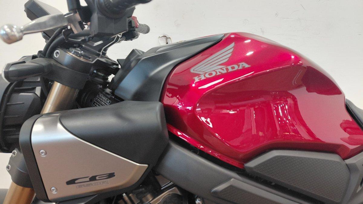 2024 HONDA CB650R MY23 SPORTS