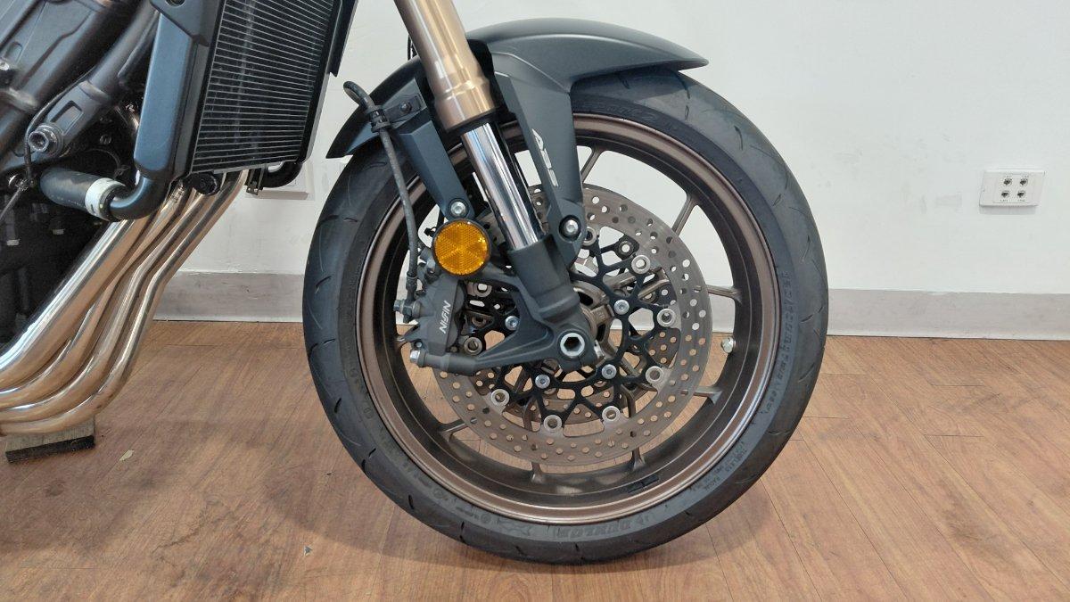 2024 HONDA CB650R MY23 SPORTS