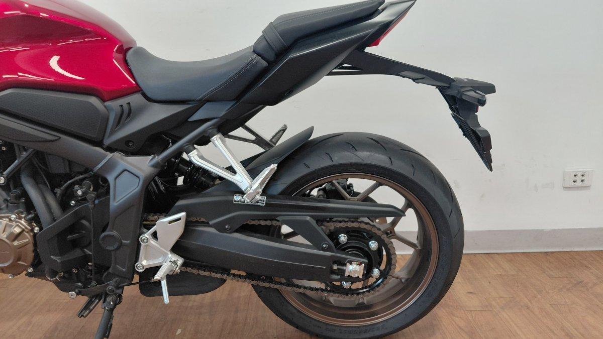 2024 HONDA CB650R MY23 SPORTS