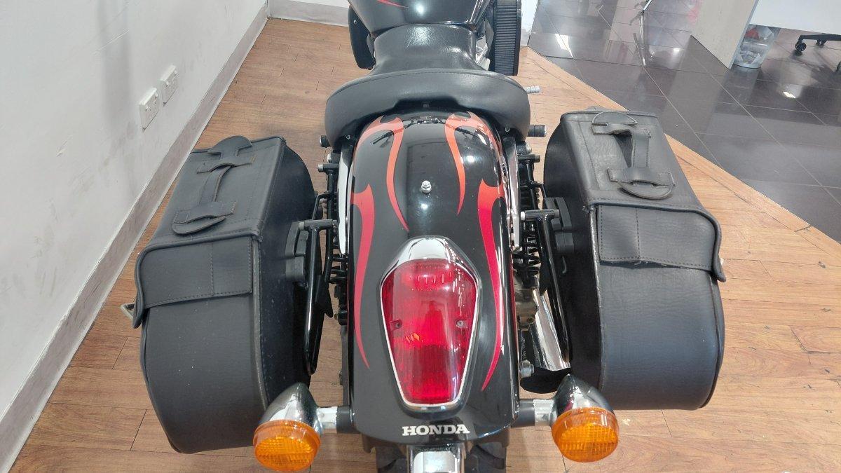 2006 HONDA VTX1800C CRUISER