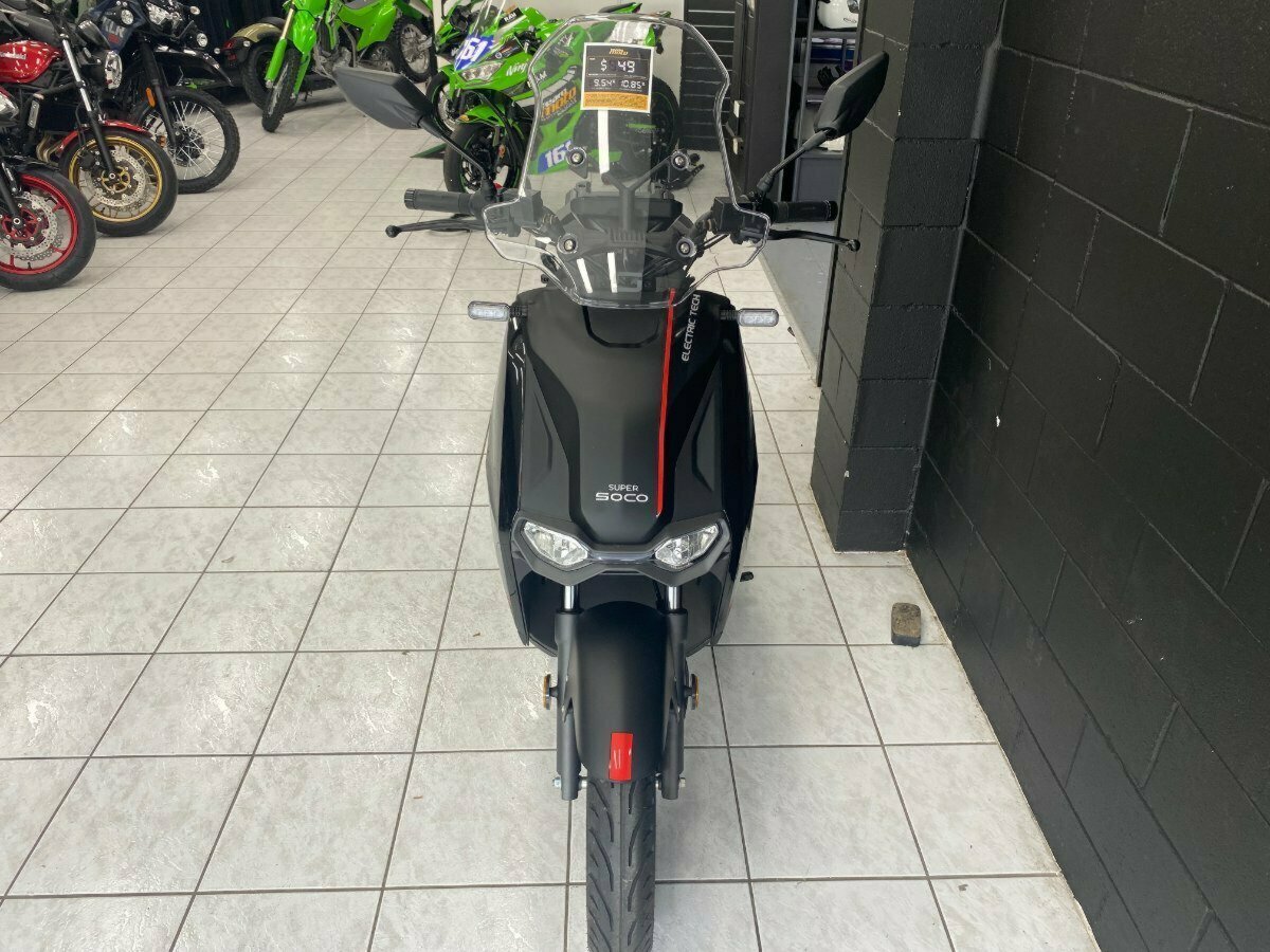 2022 SUPER SOCO CPX SCOOTER