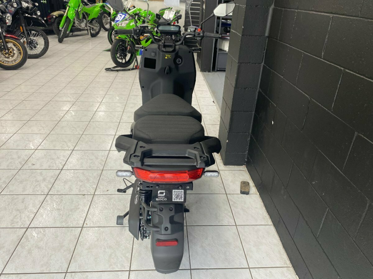 2022 SUPER SOCO CPX SCOOTER
