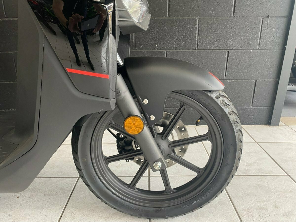 2022 SUPER SOCO CPX SCOOTER