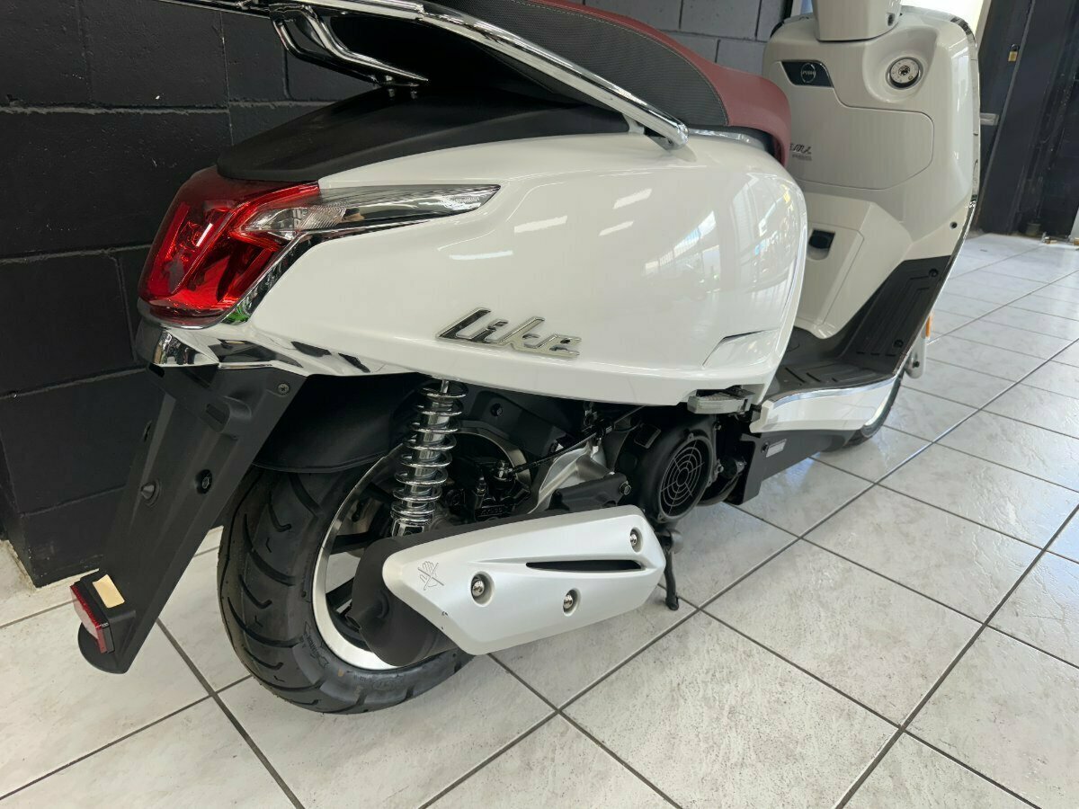 2023 KYMCO LIKE 150 R ABS CONTINUOUS VARIABLE TRANSMISSION SCOOTER