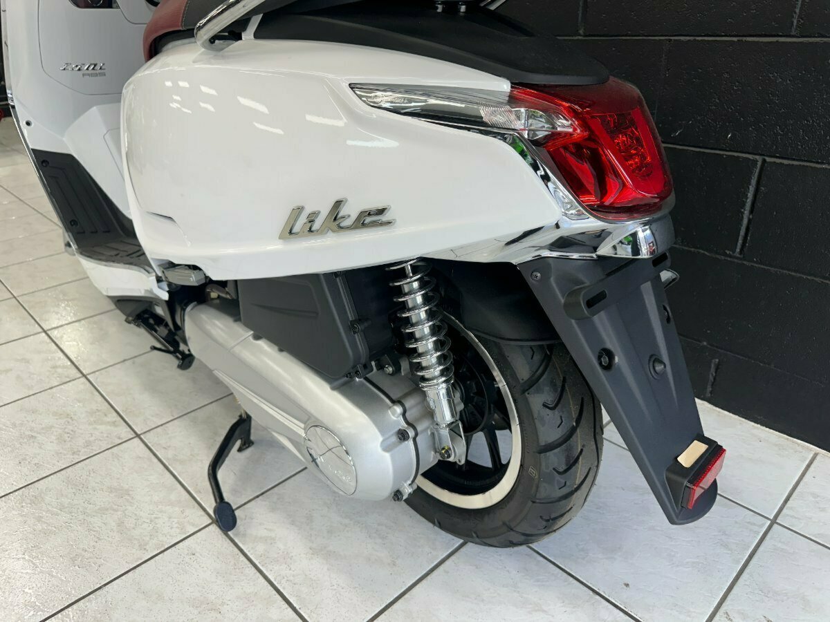 2023 KYMCO LIKE 150 R ABS CONTINUOUS VARIABLE TRANSMISSION SCOOTER