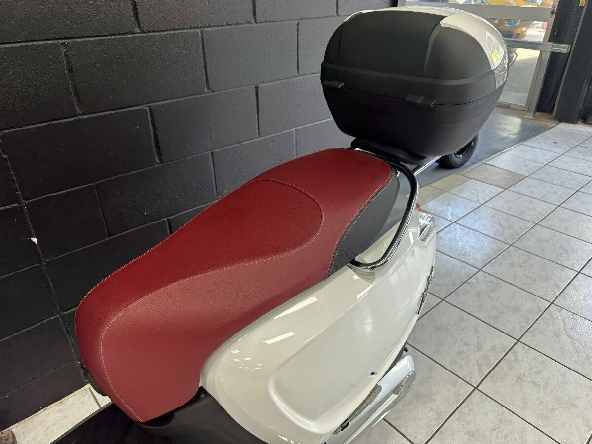 2023 KYMCO LIKE 150 R ABS CONTINUOUS VARIABLE TRANSMISSION SCOOTER