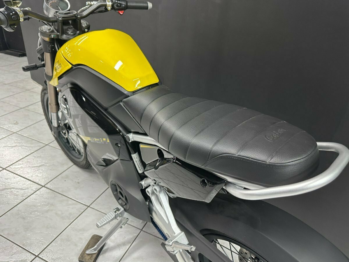 2023 SUPER SOCO TC MAX SPOKE WHEEL ROAD