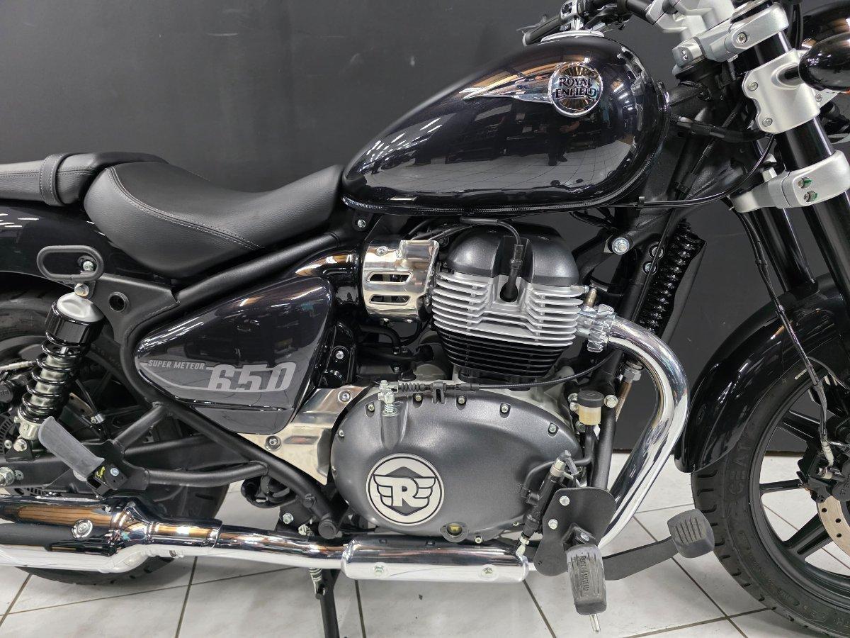 2024 ROYAL ENFIELD SUPER METEOR 650 6 SP MANUAL ROAD