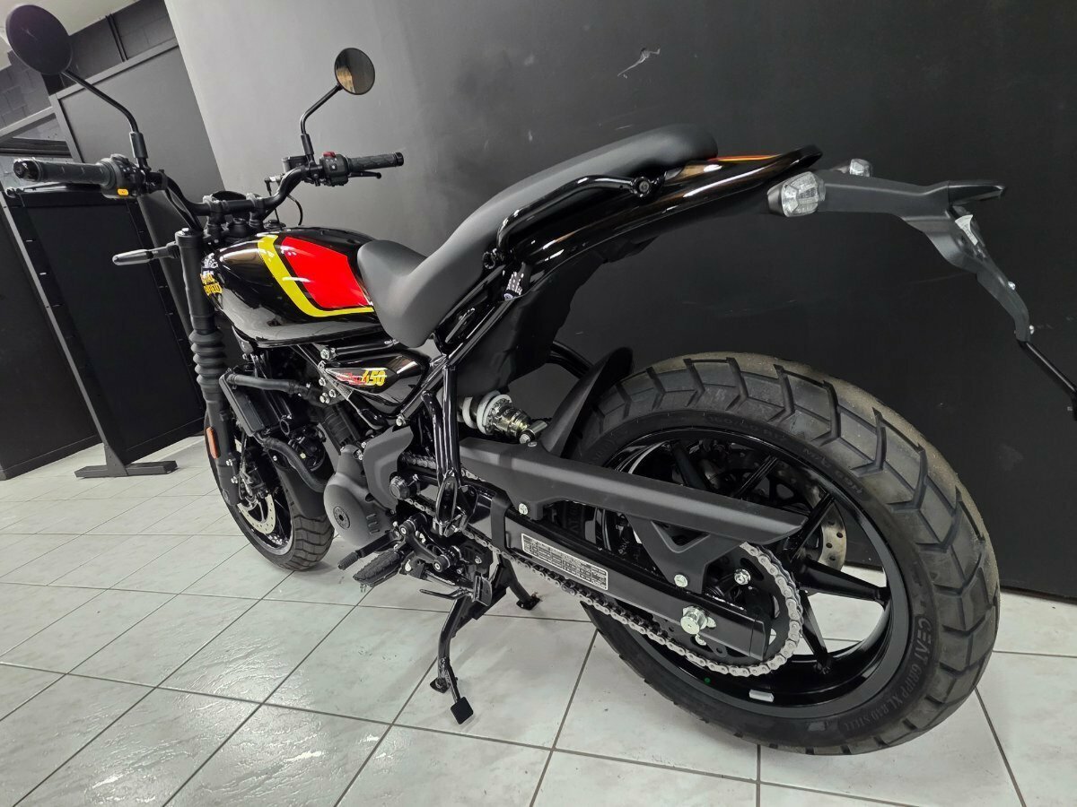 2025 ROYAL ENFIELD (SEE ALSO ENFIELD) GUERILLA 450 ROAD